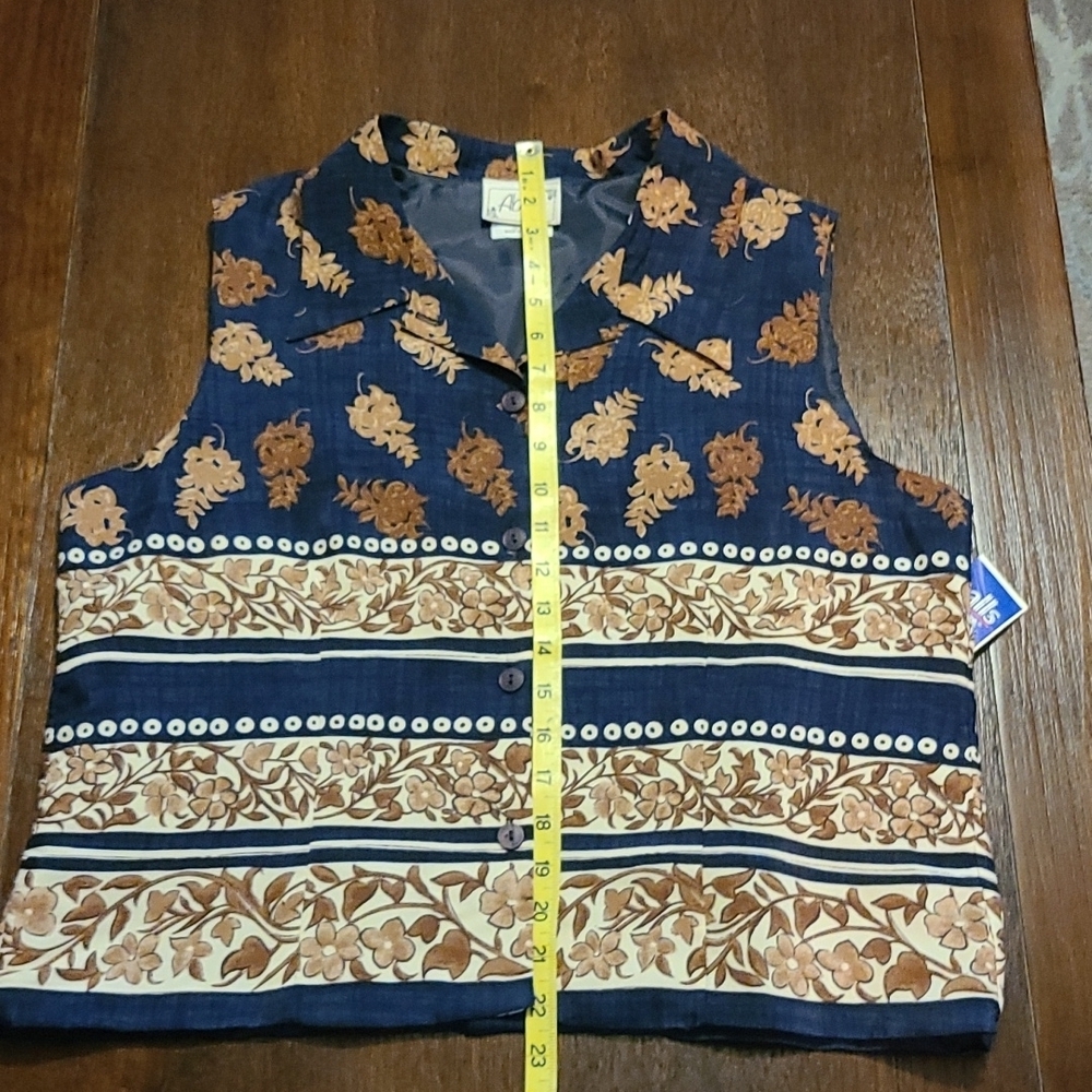Abria NWT Button Down Sleeveless Blouse - Size 16 - Picture 7 of 10